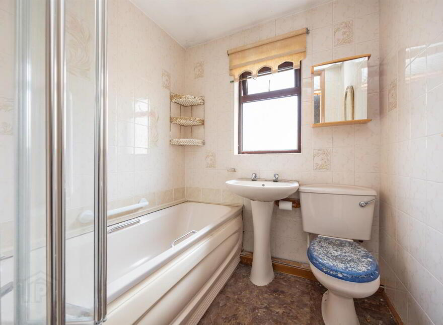 6 Derrycoole Walk, Newtownabbey, BT37 9HD