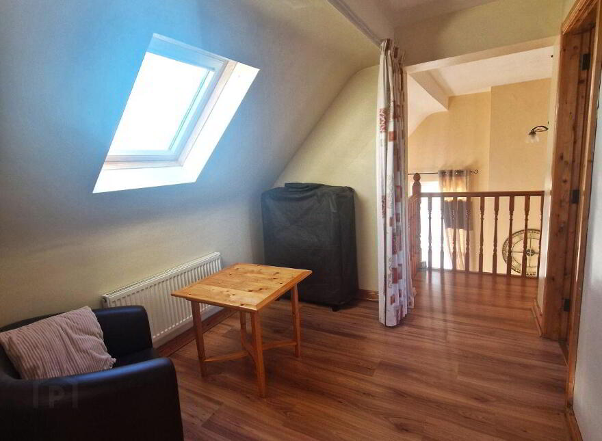 Chapel Road, Brinlack, F92R120