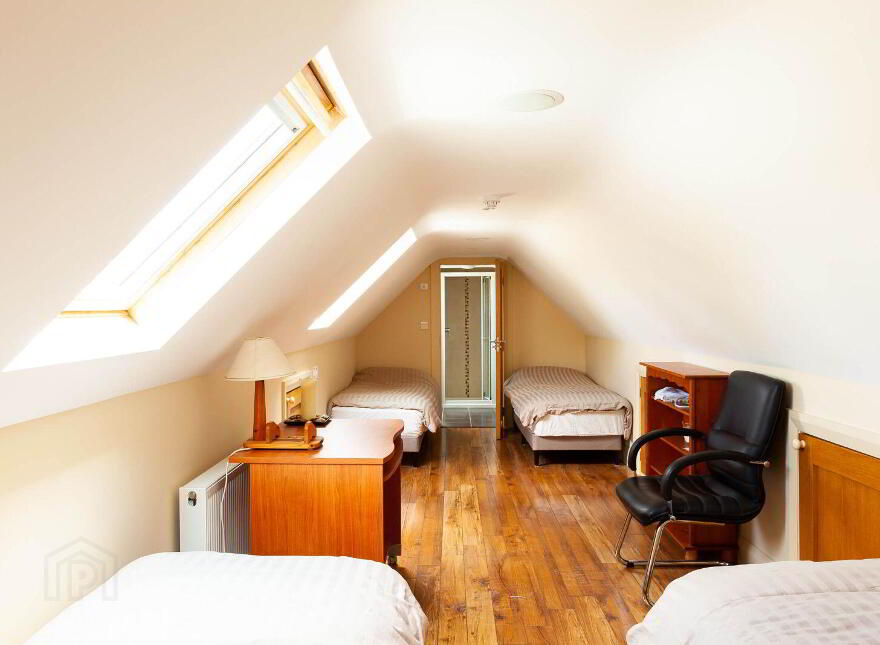 Sunny Rock, Church Road, Rosscarbery, P85PX26