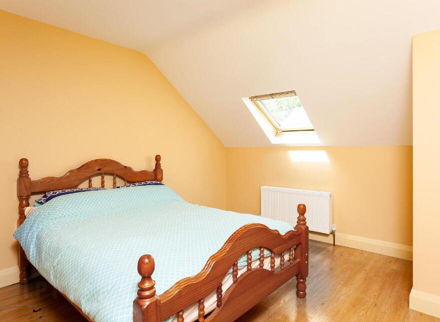 Sunny Rock, Church Road, Rosscarbery, P85PX26