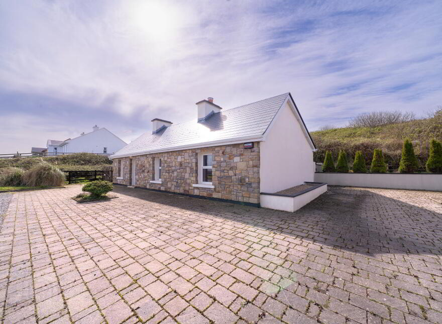 Muingelly, Ballycastle, F26H228