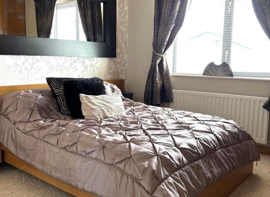 18 The Whins, Portrush, BT56 8FG