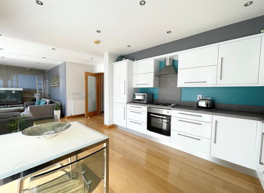 18 The Whins, Portrush, BT56 8FG