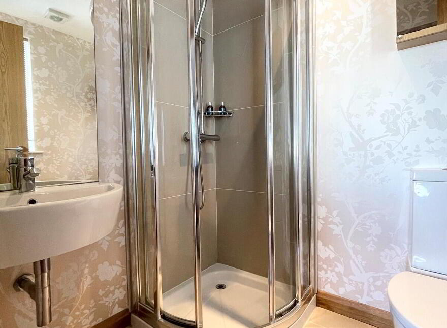 18 The Whins, Portrush, BT56 8FG