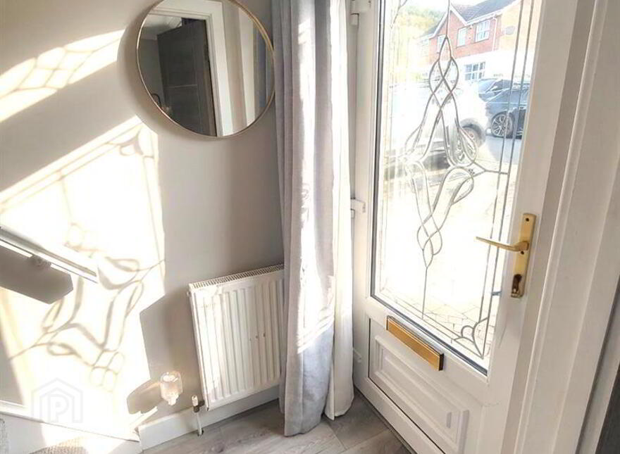 5 Lyndhurst Row, Belfast, BT13 3XX