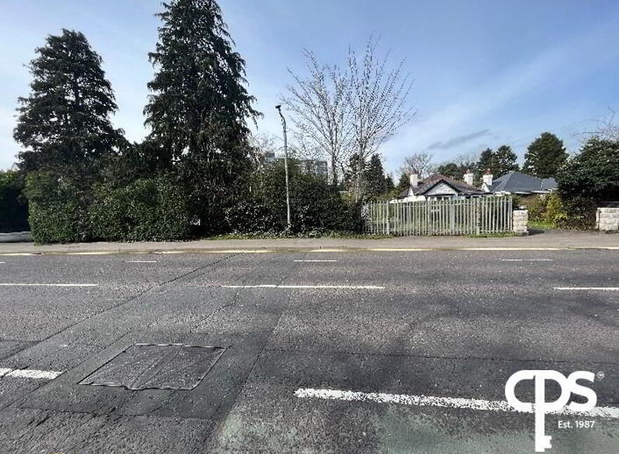 11 Upper Lisburn Road, Belfast, BT10 0GW