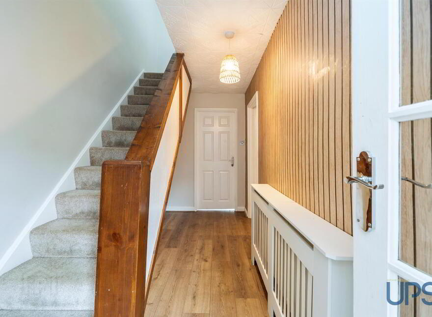 28 Moyard Park, Belfast, BT12 7FS