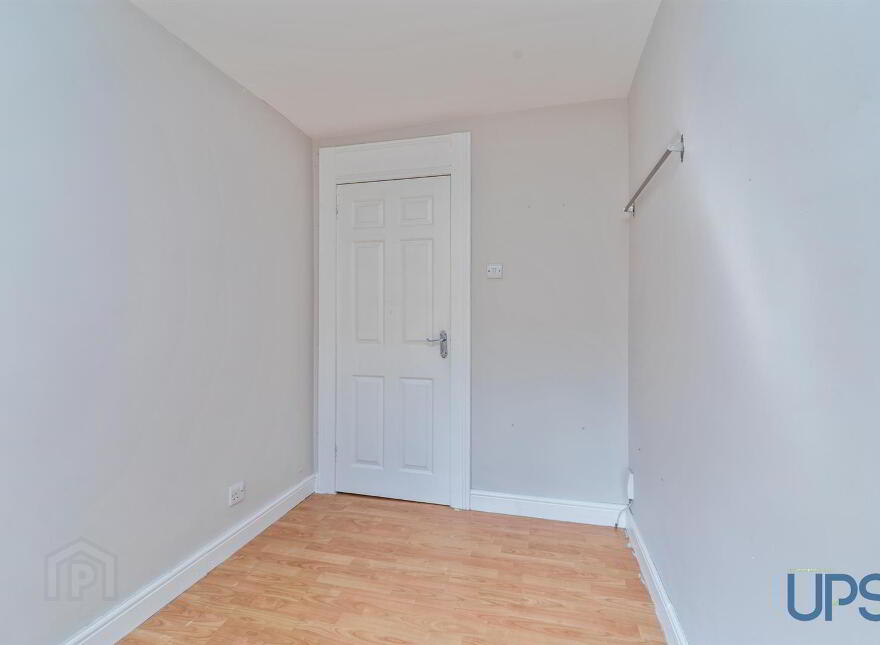 28 Moyard Park, Belfast, BT12 7FS
