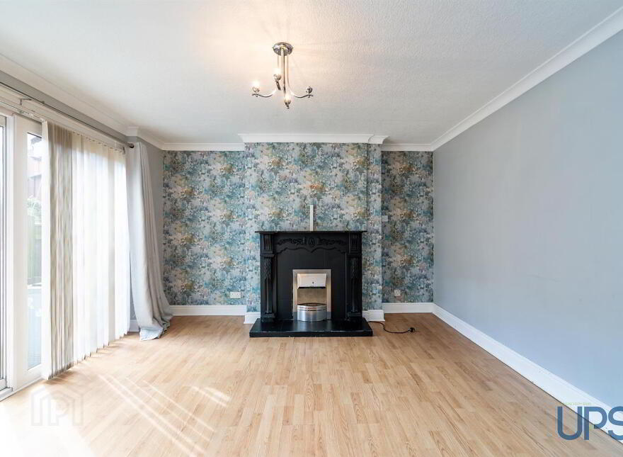 28 Moyard Park, Belfast, BT12 7FS