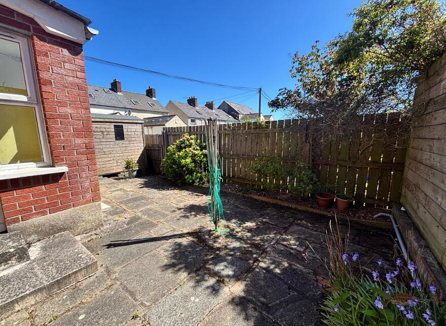 19 Alexandra Avenue, Whitehead, Carrickfergus, BT38 9SH