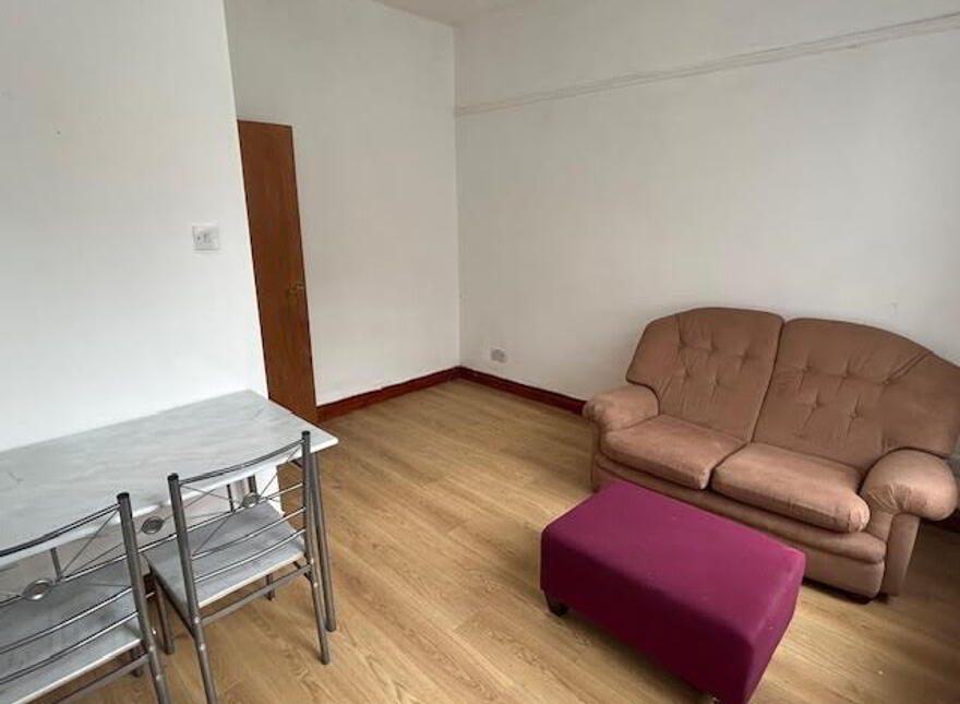8A Westminster Street, Belfast, BT7 1HP