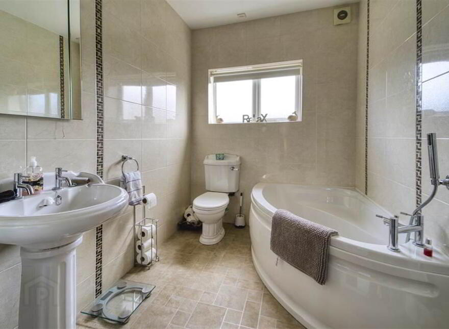 18 Whitla Road, Lisburn, BT28 3PP