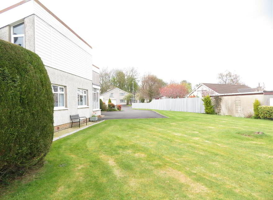 6 Oaklands, Waringstown, Craigavon, BT66 7QQ