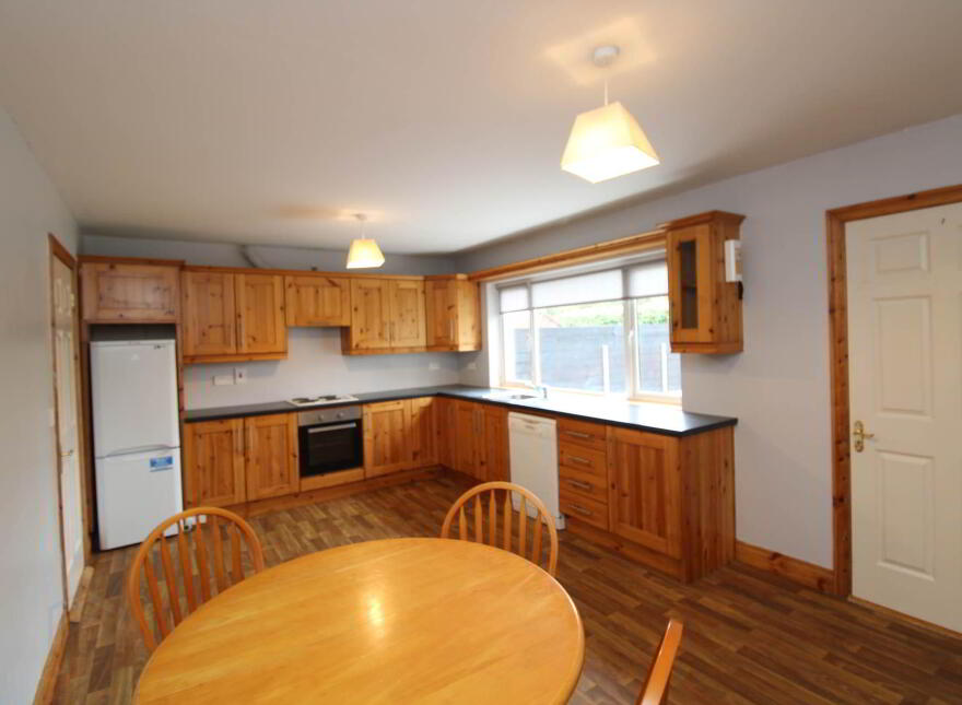 19 Fairgreen, Borrisokane, Nenagh, E45W677