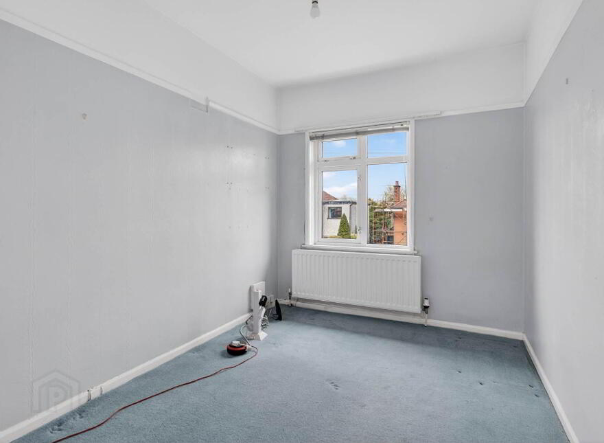 10 Waverley Avenue, Lisburn, BT28 1JS