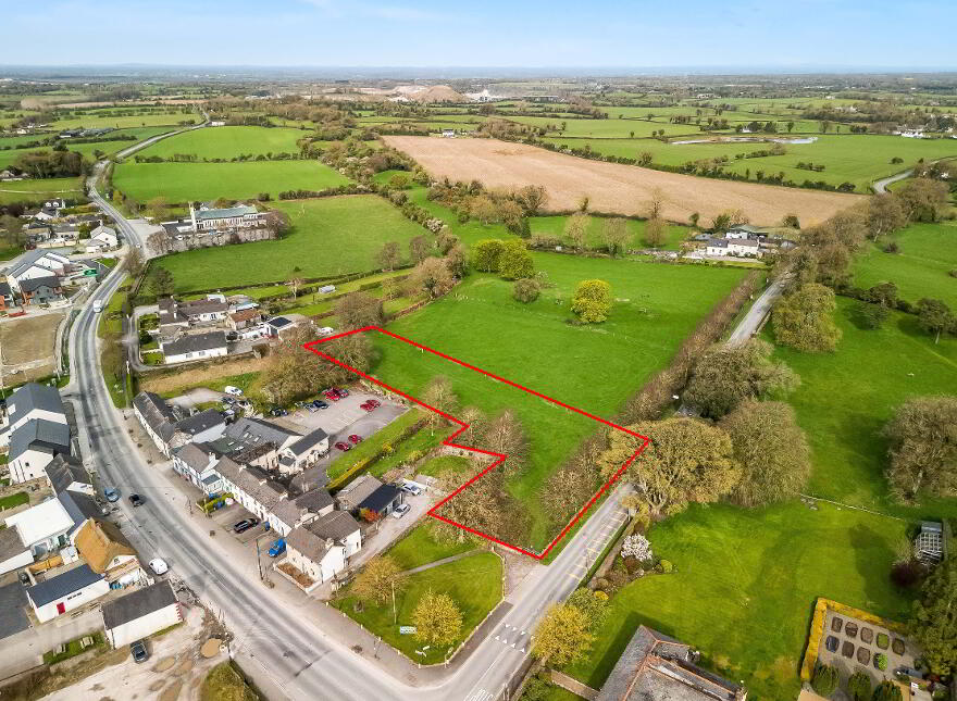 1 ACRE, Rathmolyon, Rathmolyon Village