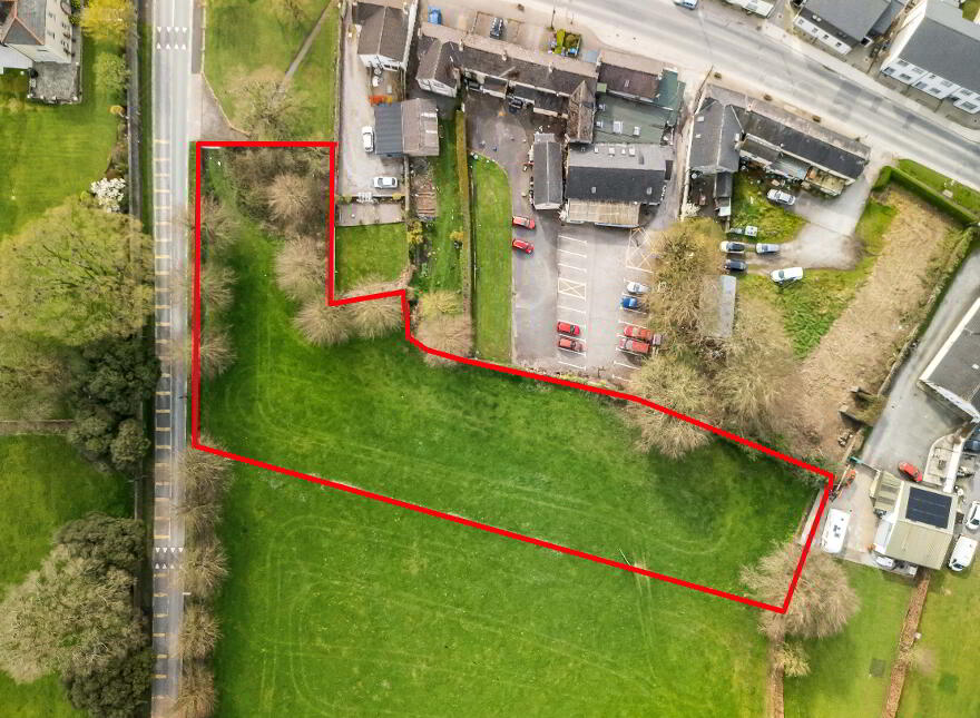 1 ACRE, Rathmolyon, Rathmolyon Village