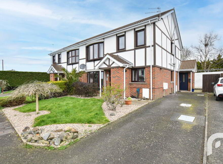 32 Grasmere Park, Carrickfergus, BT38 7TP
