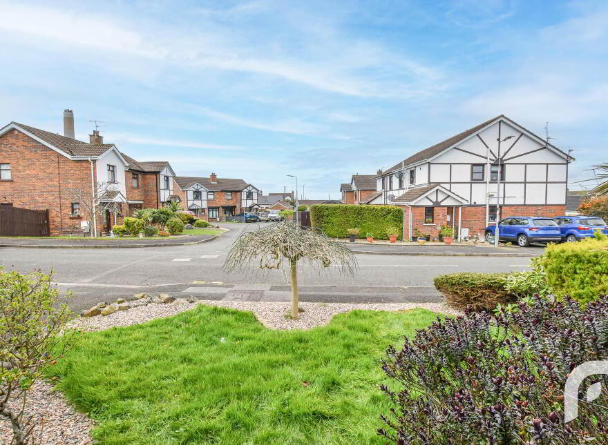 32 Grasmere Park, Carrickfergus, BT38 7TP