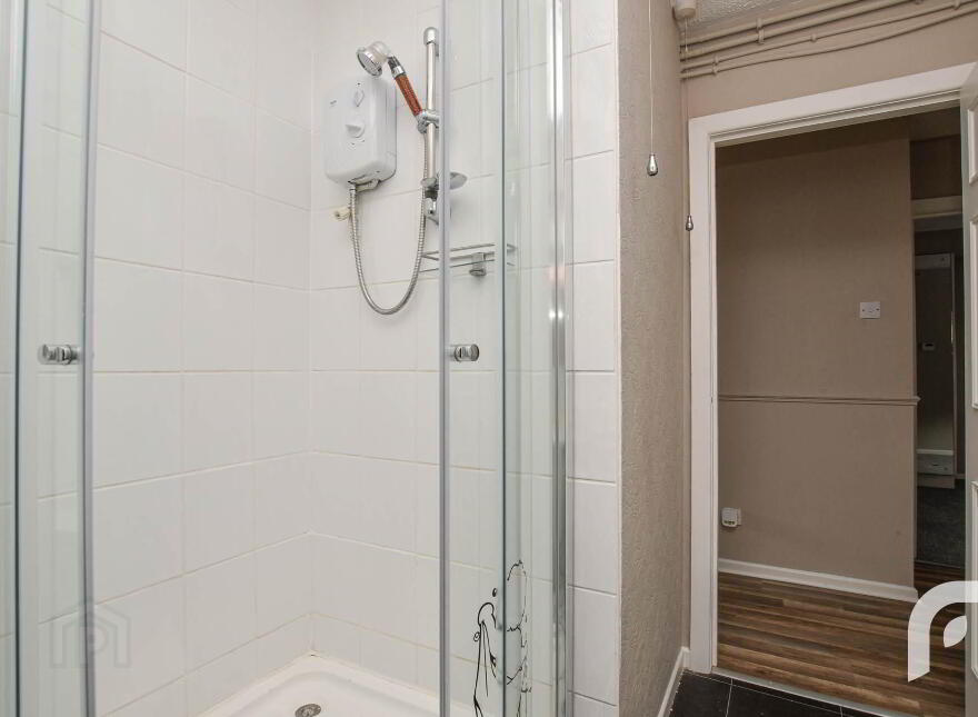 32 Grasmere Park, Carrickfergus, BT38 7TP
