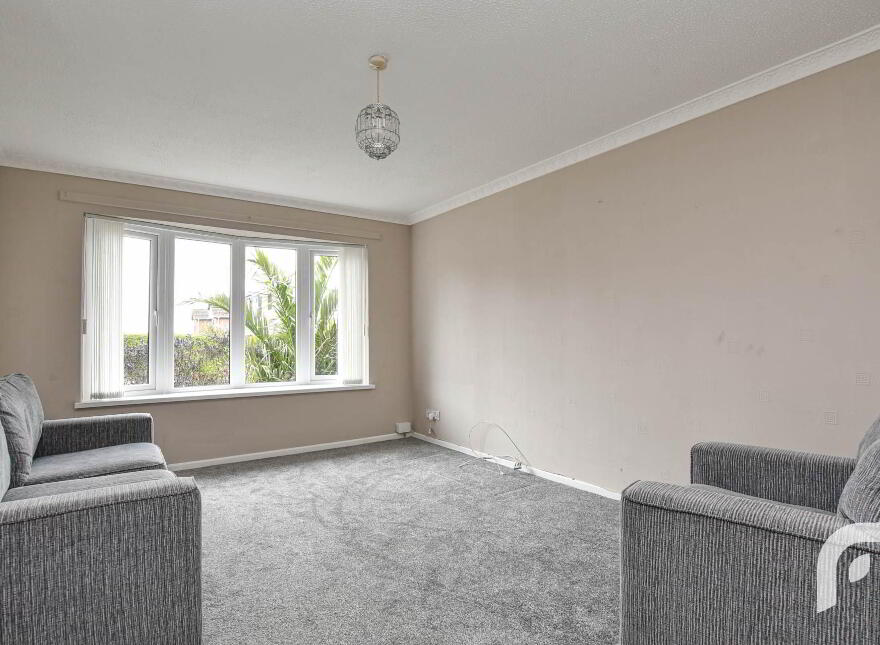 32 Grasmere Park, Carrickfergus, BT38 7TP