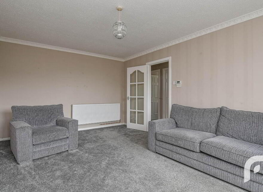 32 Grasmere Park, Carrickfergus, BT38 7TP