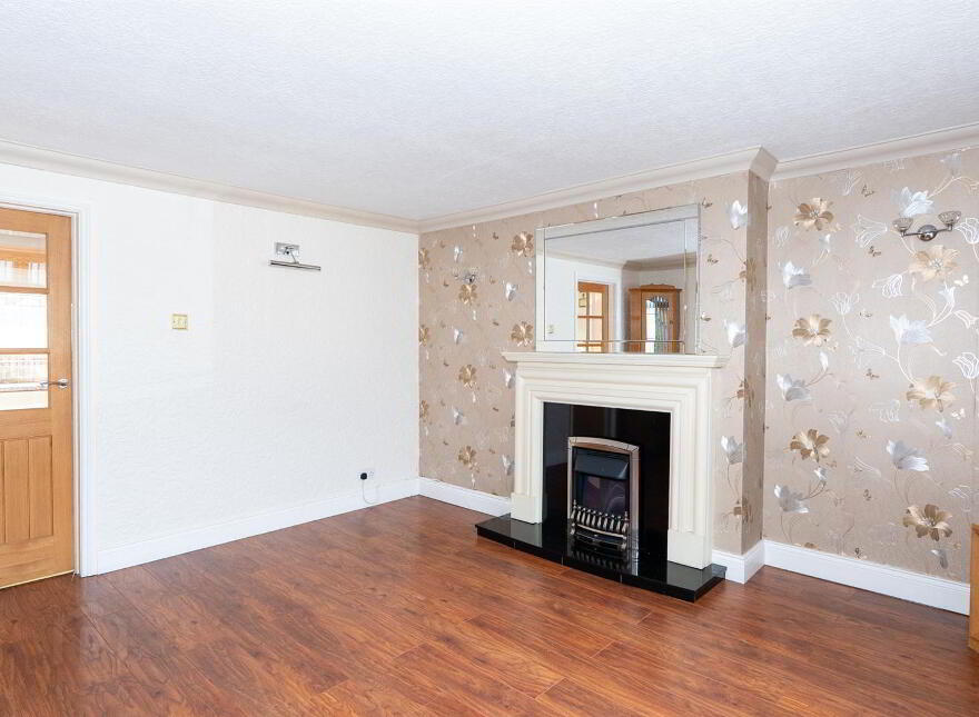 4 Glebetown Drive, Downpatrick, BT30 6QF