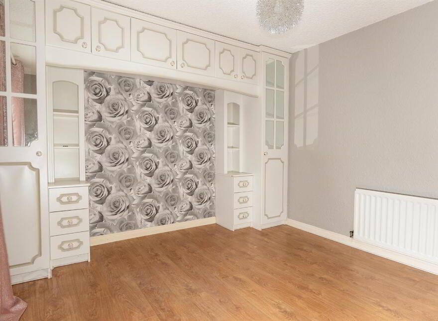 4 Glebetown Drive, Downpatrick, BT30 6QF