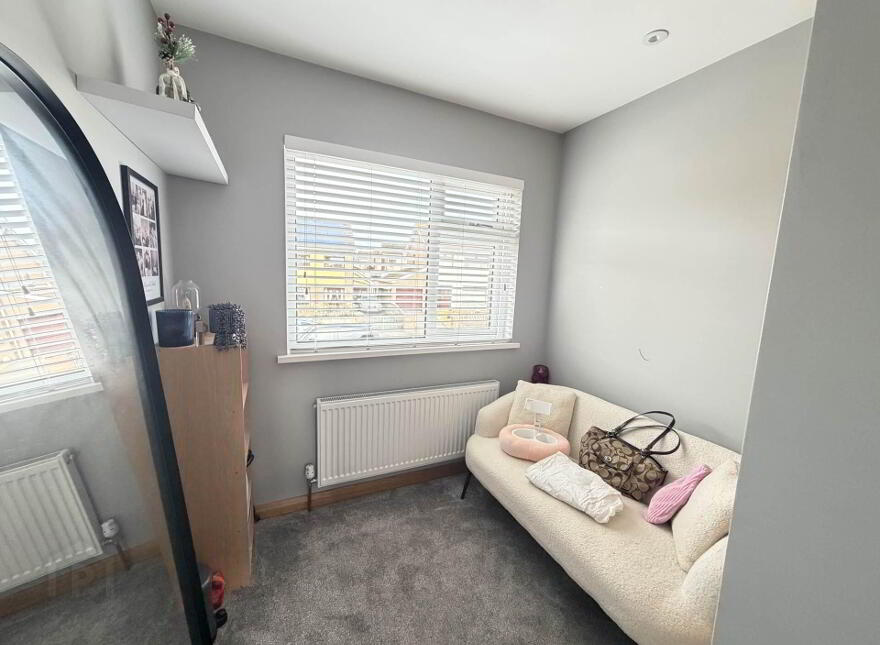 6 Greenland Gardens, Larne, BT40 1HF