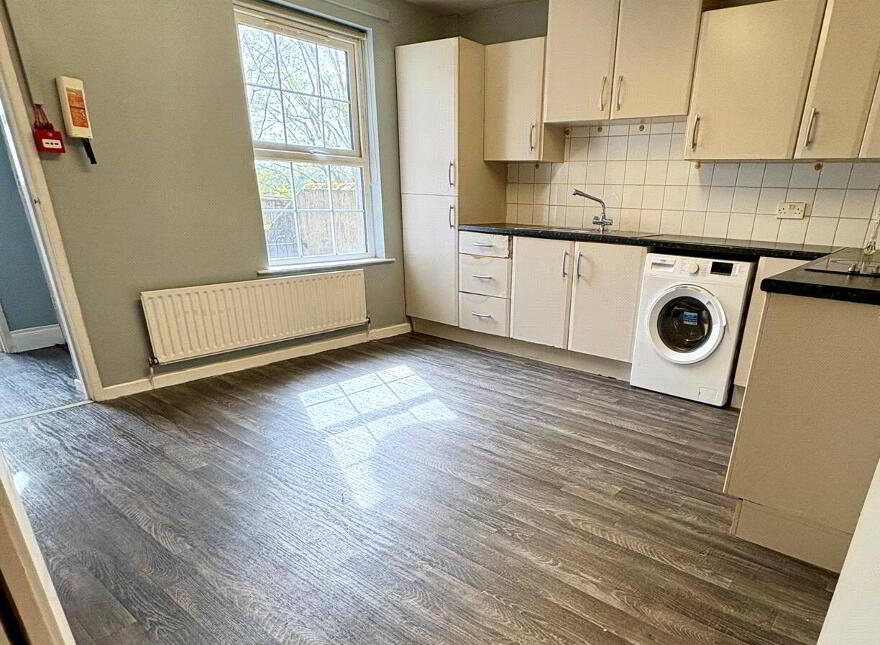 12 Castle Street, Armagh, BT61 7EF