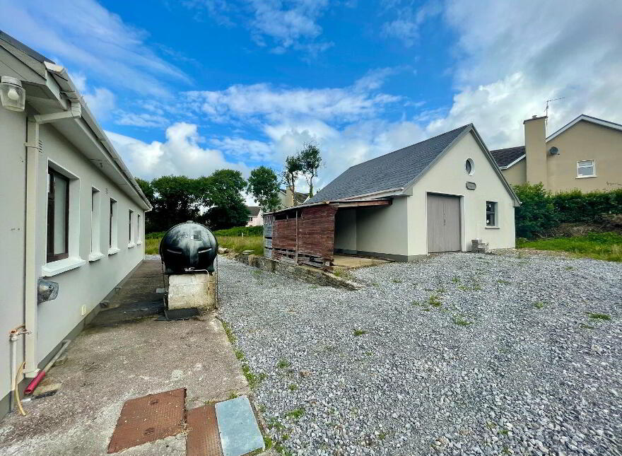 2 Ballyoughtragh, Milltown, V93F2W4