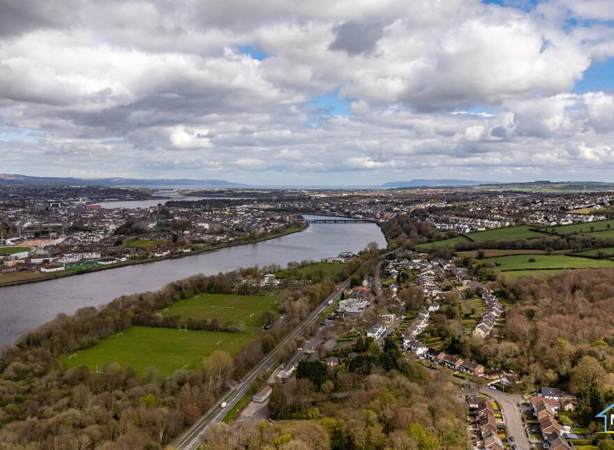 9 Stoneywood, Waterside, Derry/Londonderry, BT47 2AE