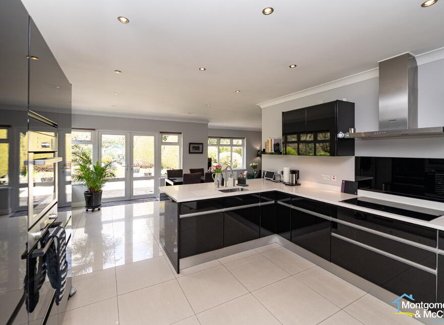 9 Stoneywood, Waterside, Derry/Londonderry, BT47 2AE