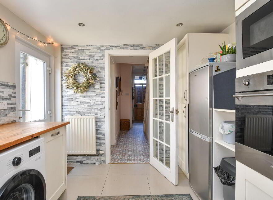 77 Railwayview Street, Bangor, BT20 3BY