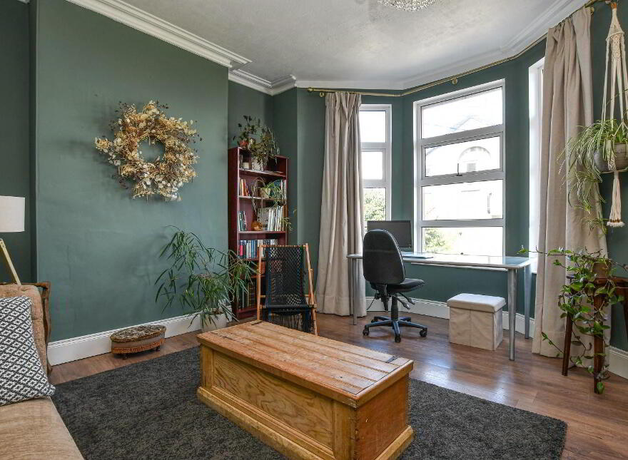 77 Railwayview Street, Bangor, BT20 3BY