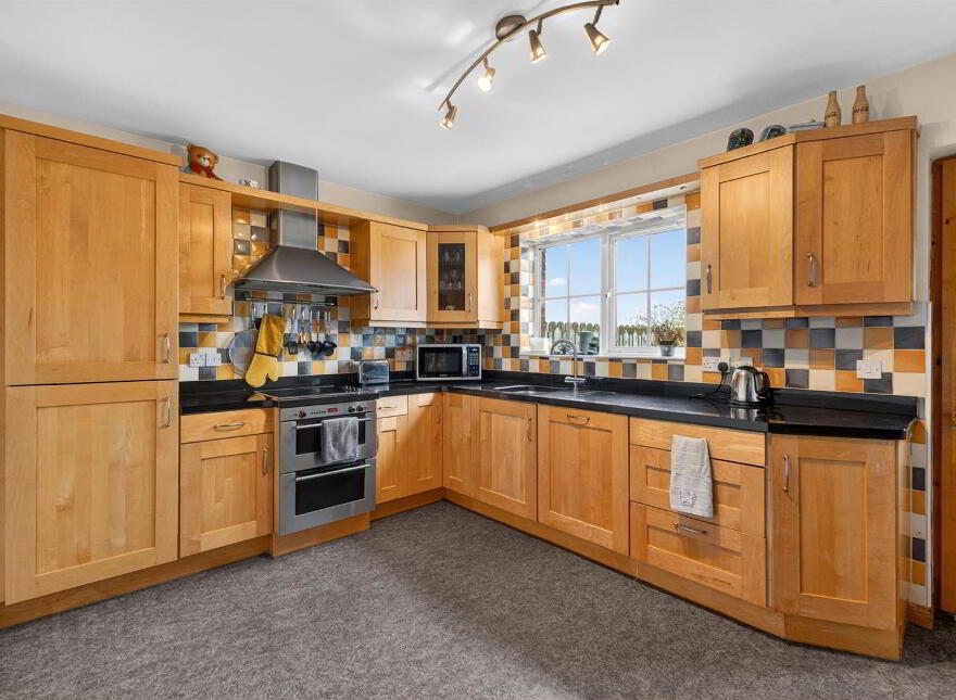 6 Dunkeld Chase, Bangor, BT19 6RL