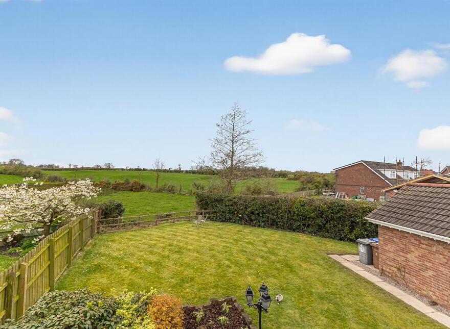 6 Dunkeld Chase, Bangor, BT19 6RL