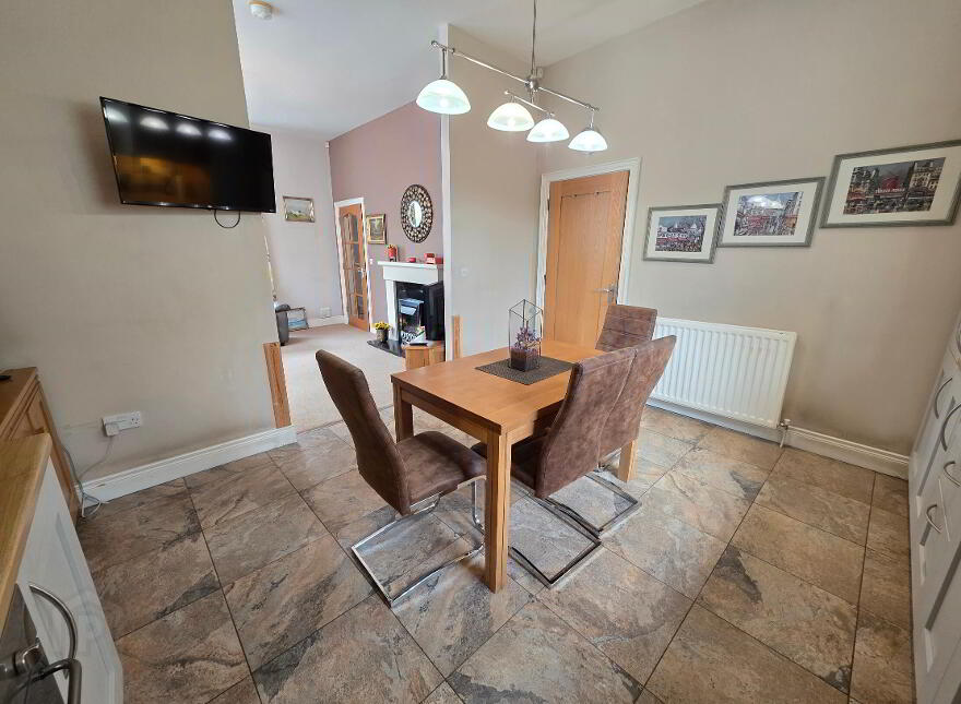 2 Lady Wallace Way, Lisburn, BT28 3WR