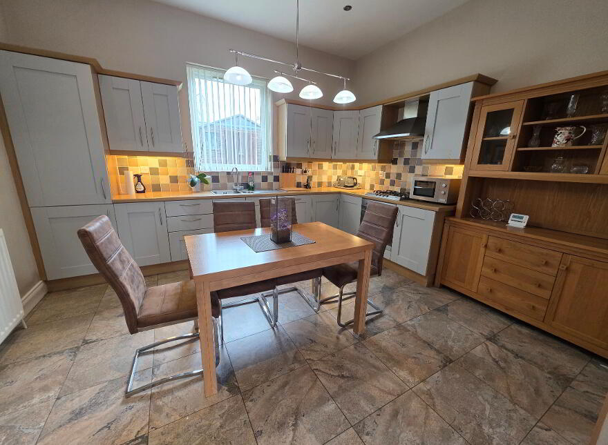 2 Lady Wallace Way, Lisburn, BT28 3WR