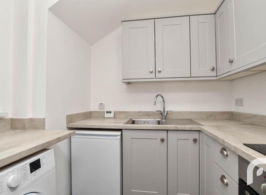 48 Pembrooke Court, Carnmoney Road, Newtownabbey, BT36 5AD