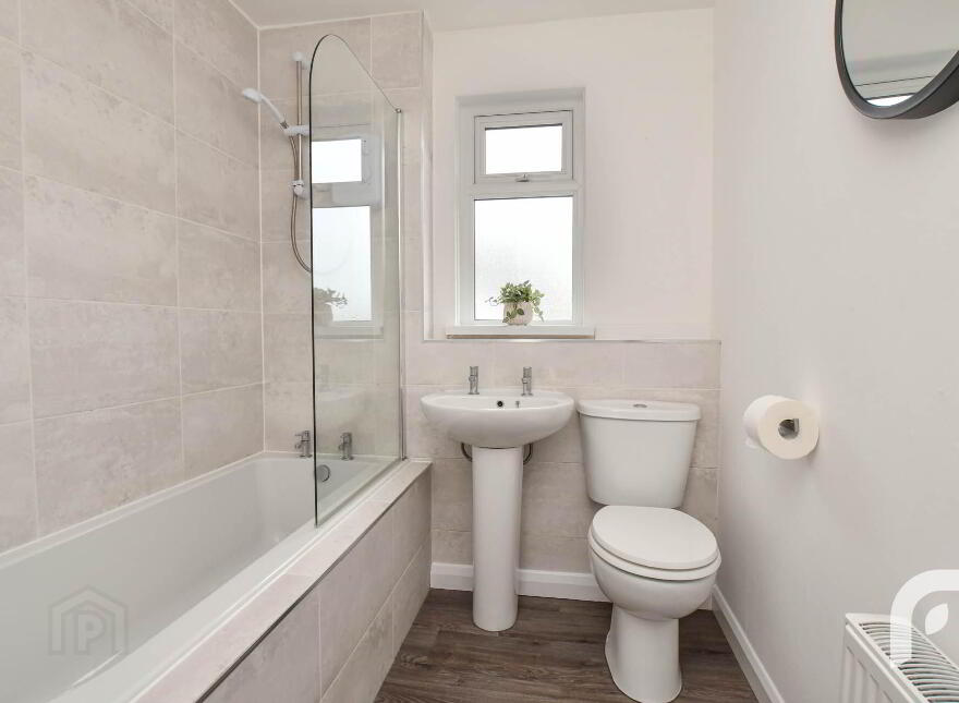 48 Pembrooke Court, Carnmoney Road, Newtownabbey, BT36 5AD