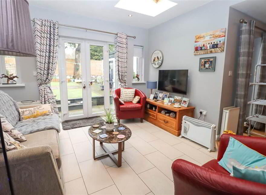 86 Comber Road, Dundonald, Belfast, BT16 2AG