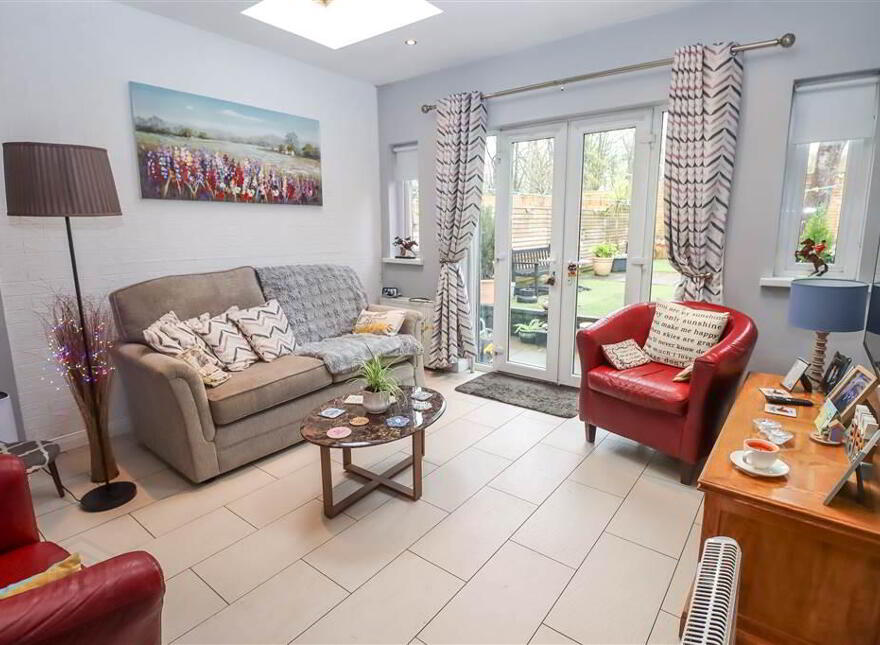 86 Comber Road, Dundonald, Belfast, BT16 2AG