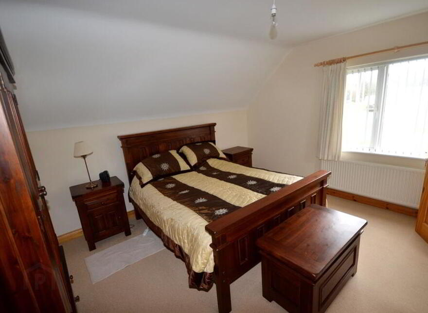 Church Road, Glenties, F94F853