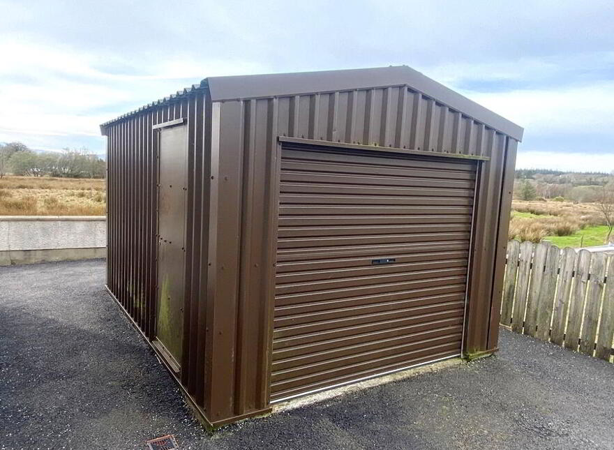 Church Road, Glenties, F94F853