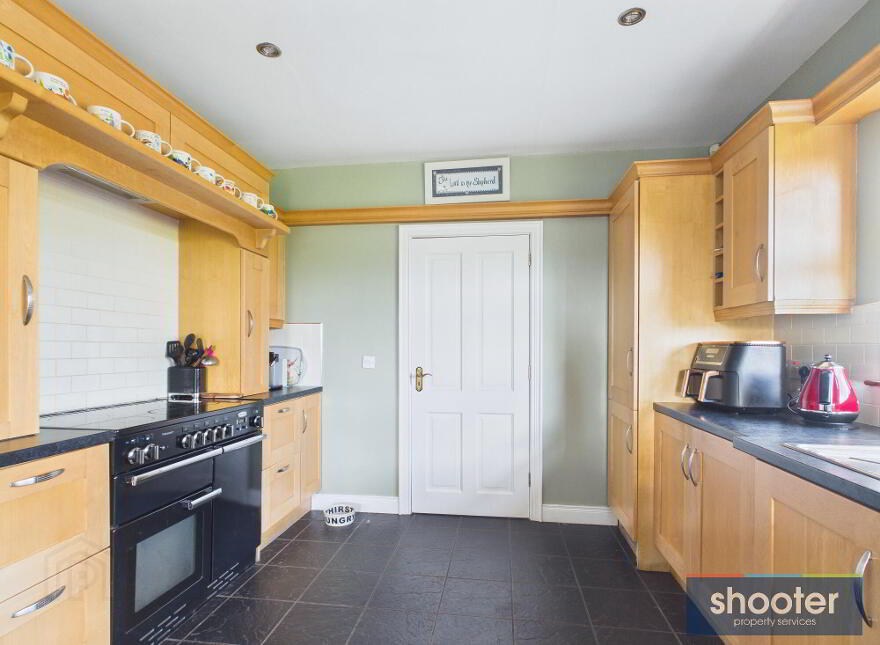 17 Sugartown Road, Rathfriland, BT34 5BS