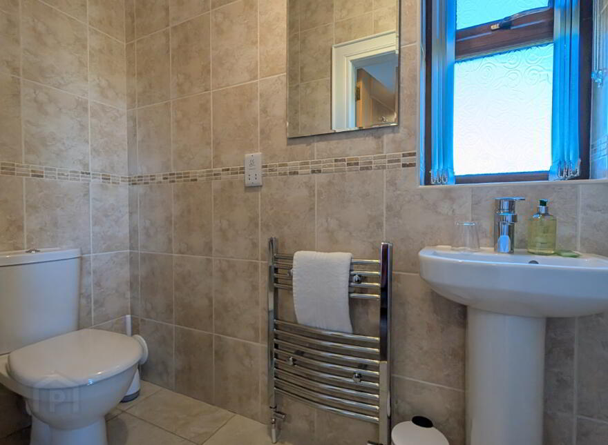 Mourne Country House, 32 Dougans Road, Kilkeel, BT34 4HN
