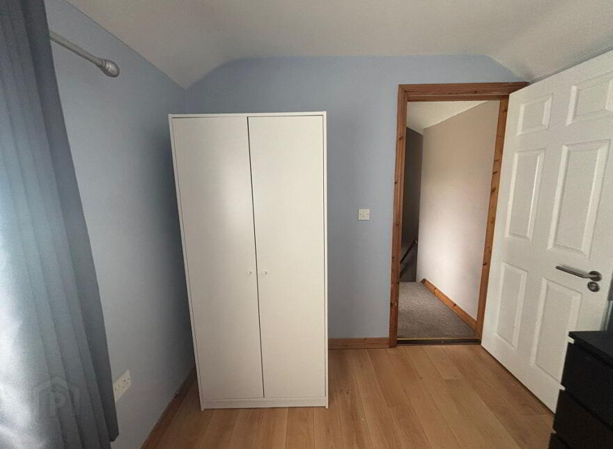 ROOMS TO RENT, 17 Alfred Street, - Utilities Included. Derry/Londond...Waterside, BT47 6DZ