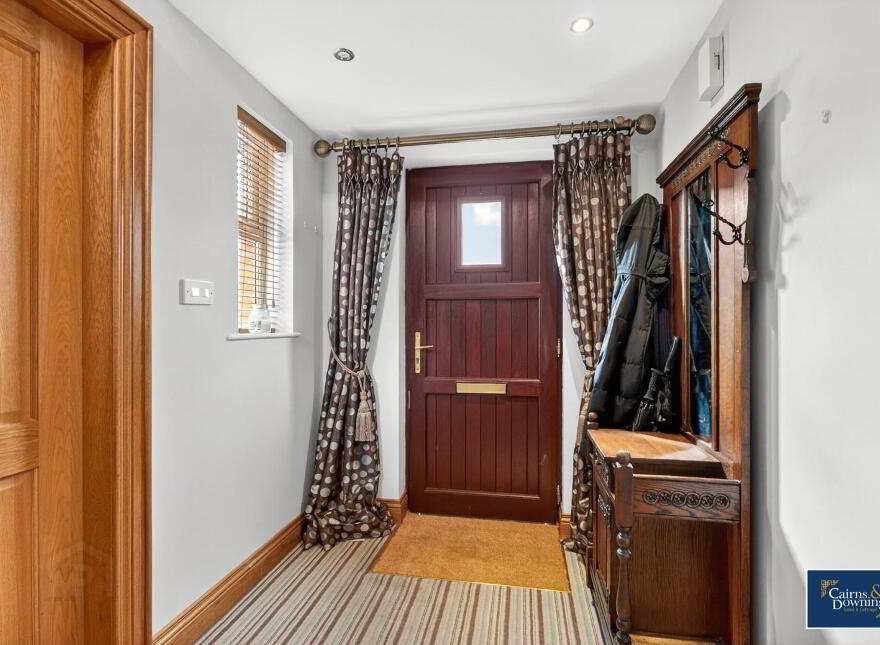 6 Rockvale, Dromore, Dromara, BT25 2LZ