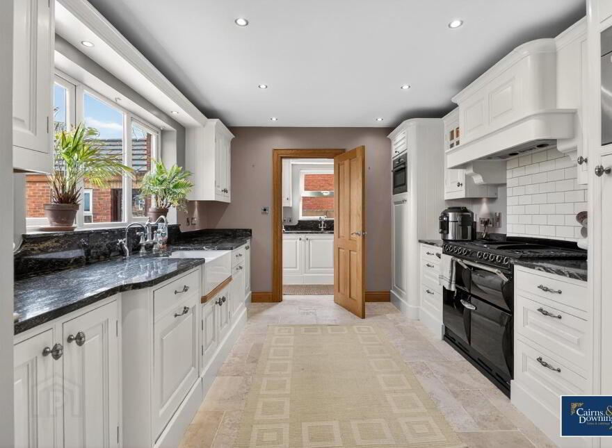 6 Rockvale, Dromore, Dromara, BT25 2LZ